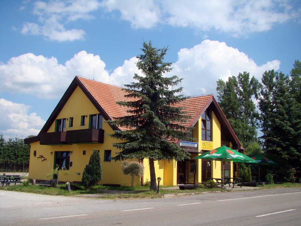 Restaurace Penzion Rafael Dlouha Brtnice Номер фото